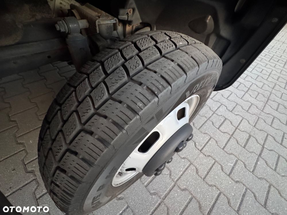 Iveco IVECO DAILY 50c15  DMC 3500 KG W OFERCIE OK 70 SZTUK FURGON KONTENER CHLODNIA WYWROT PODWOZIE DO ZABUDOWY 35c15 - 17