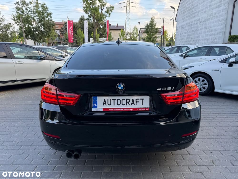 BMW Seria 4 428i Sport Line - 24
