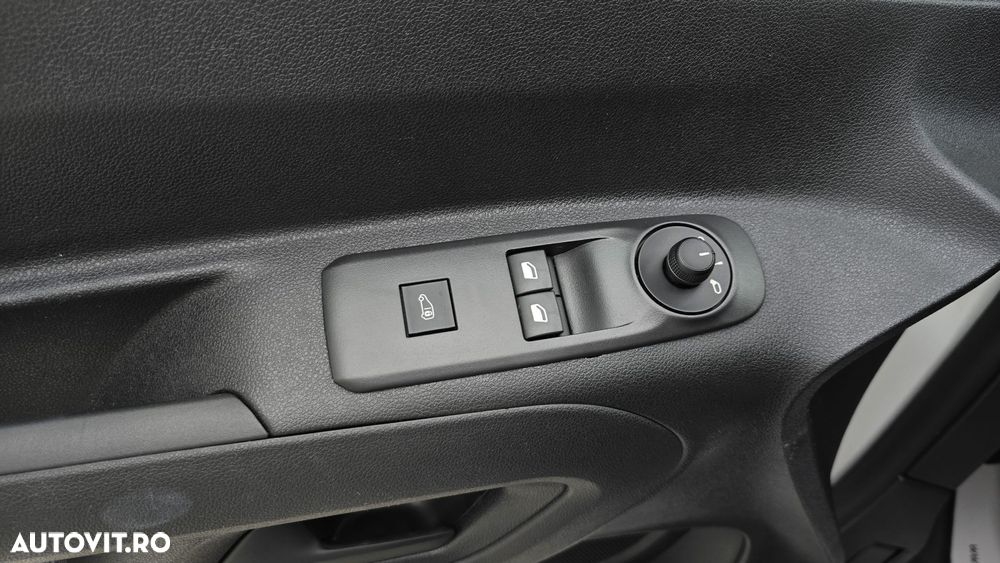 Citroën Berlingo - 12