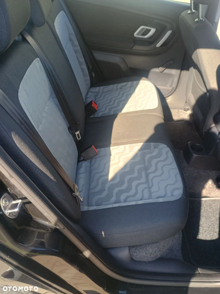 Skoda Fabia 1.2 HTP Cool Edition - 6