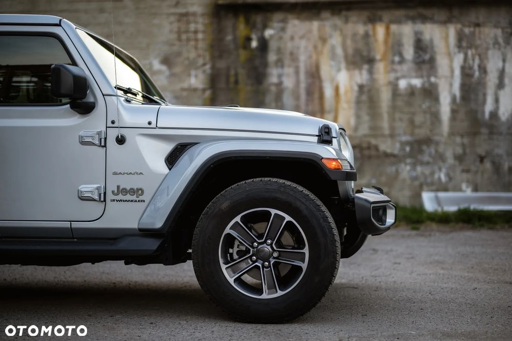 Jeep Wrangler Unlimited 3.6 Automatik Sahara - 16