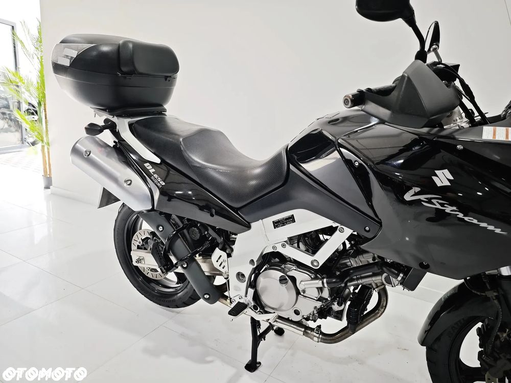 Suzuki V-STROM - 9