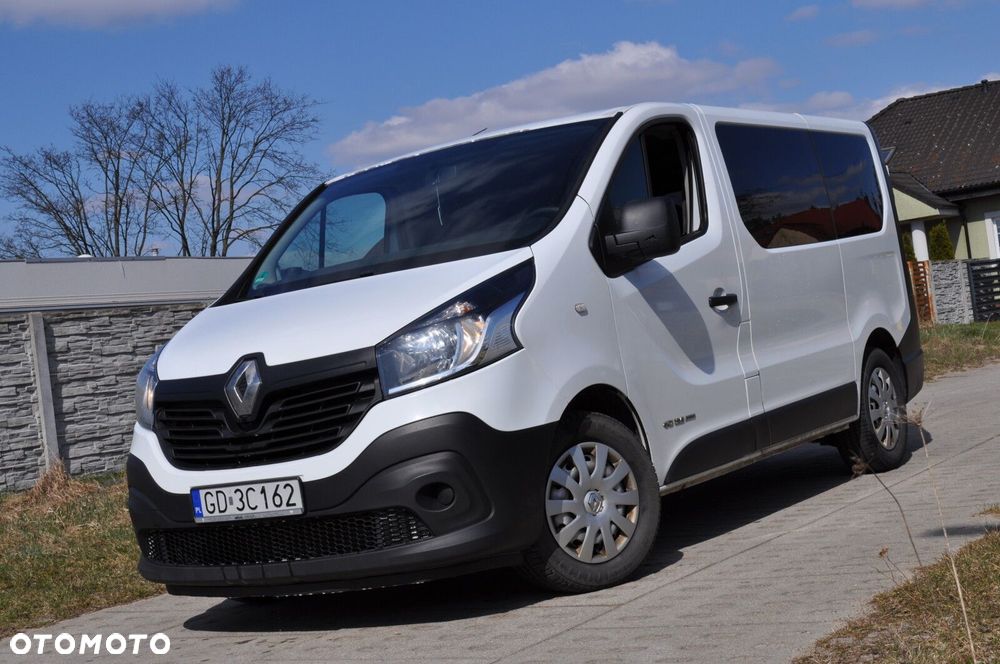 Renault Trafic - 1