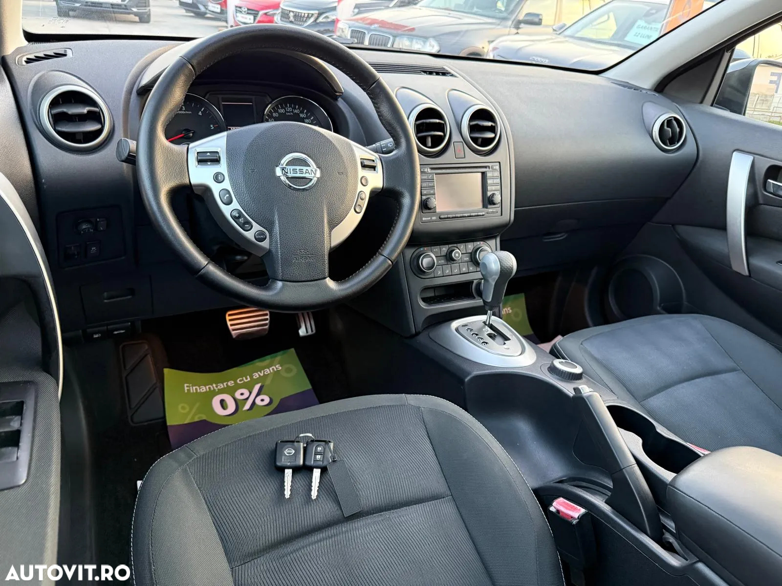 Nissan Qashqai 2.0 dCi DPF 4x4 Aut tekna - 19