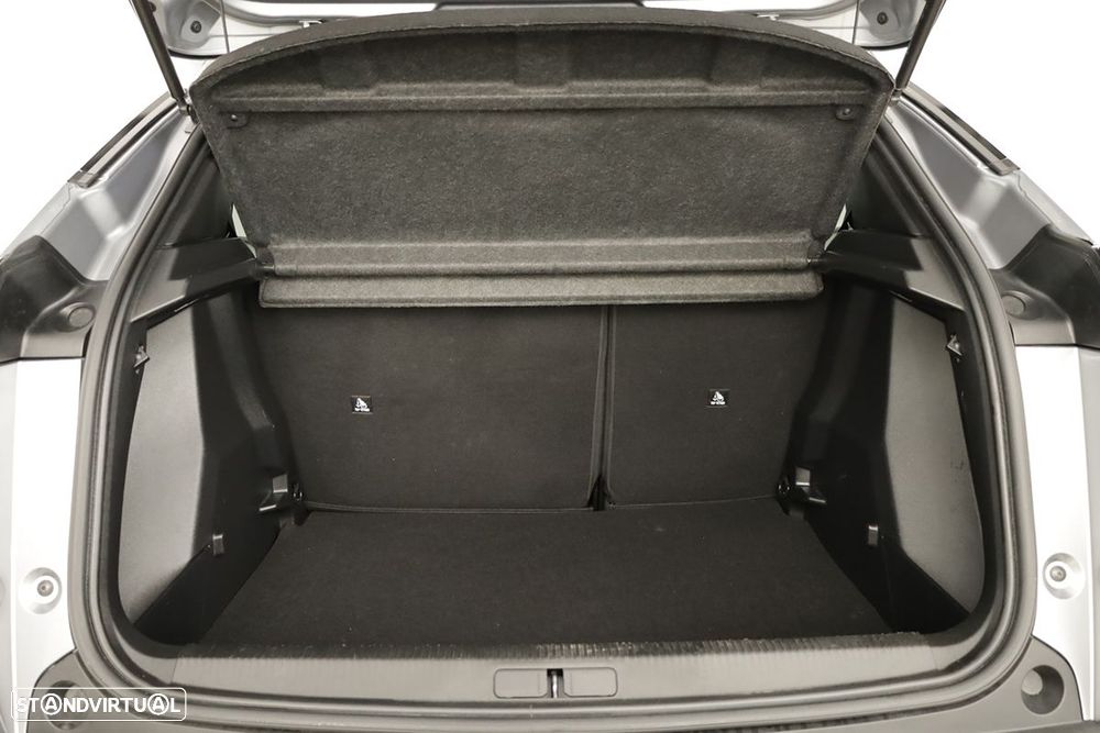 Peugeot 2008 1.2 Allure - 22