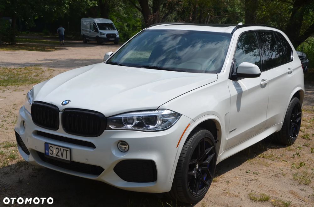 BMW X5 xDrive35i - 1
