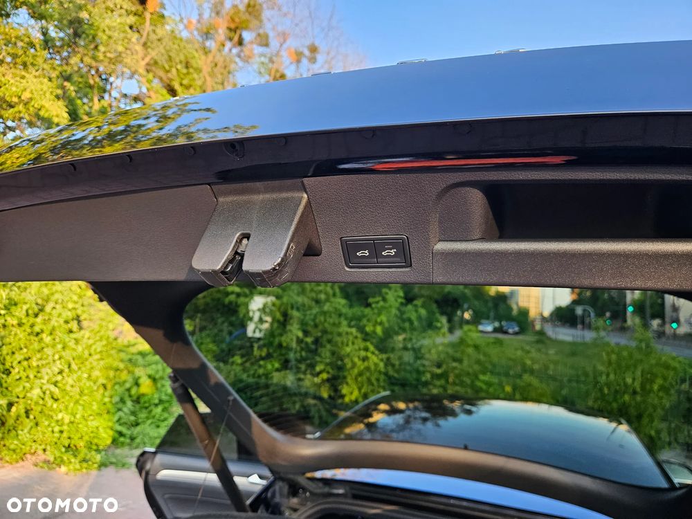Volkswagen Arteon 2.0 TSI R-Line DSG - 11