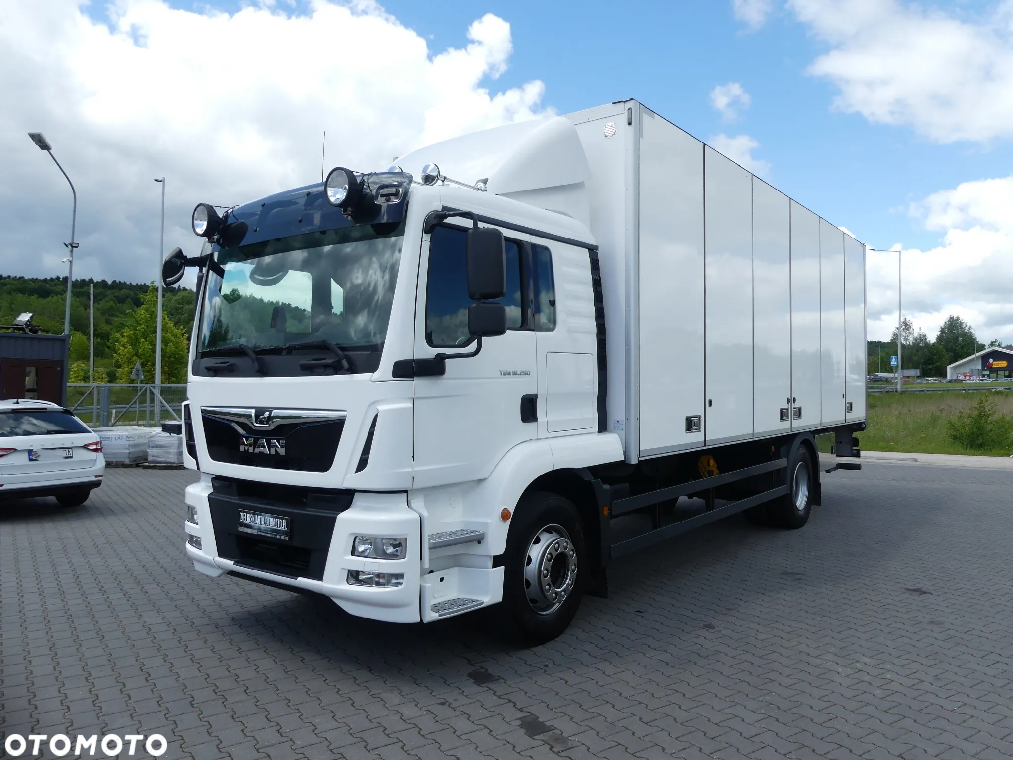 MAN TGM 18.290 / EURO 6 / KONTENER + WINDA / OTWIERANY BOK / - 2