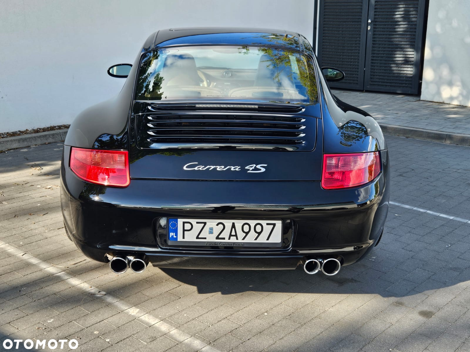 Porsche 911 Carrera 4S - 7