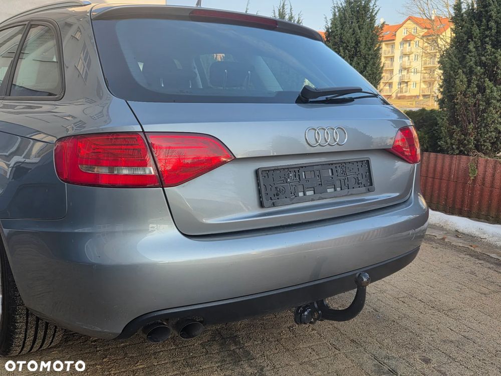 Audi A4 Avant - 14