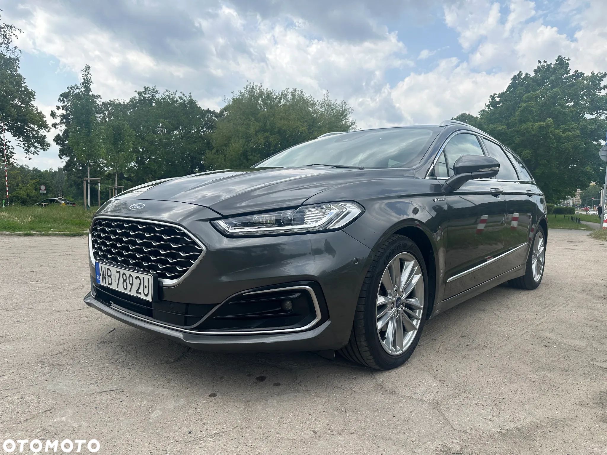 Ford Mondeo 2.0 EcoBlue Vignale - 1