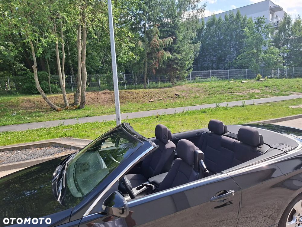 BMW Seria 3 320i - 12