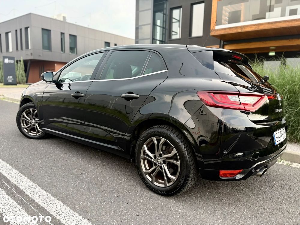Renault Megane ENERGY TCe 130 BOSE EDITION - 3