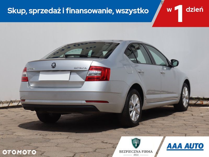 Skoda Octavia - 7