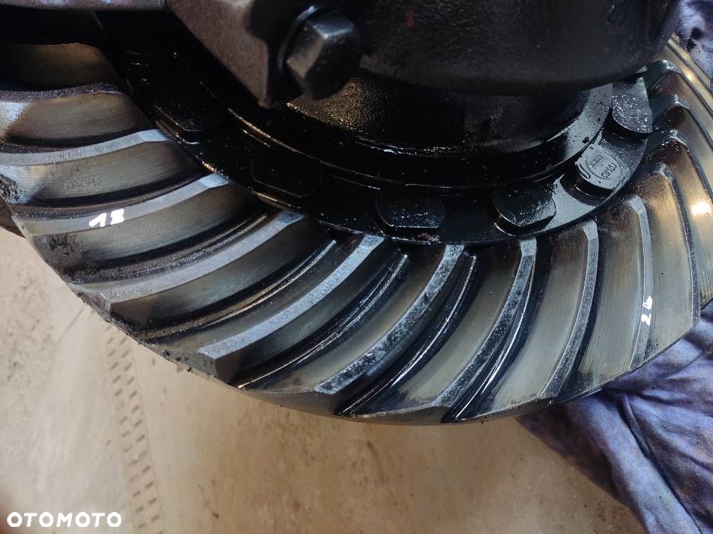 WKŁAD DYFRA MOST GŁÓWKA VOLVO FH 12 31:10 31/10 - 7