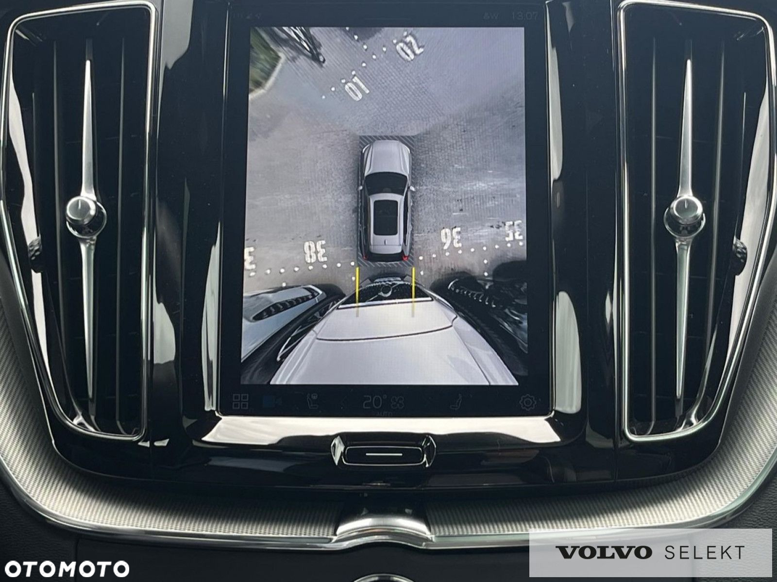 Volvo XC 60 - 24