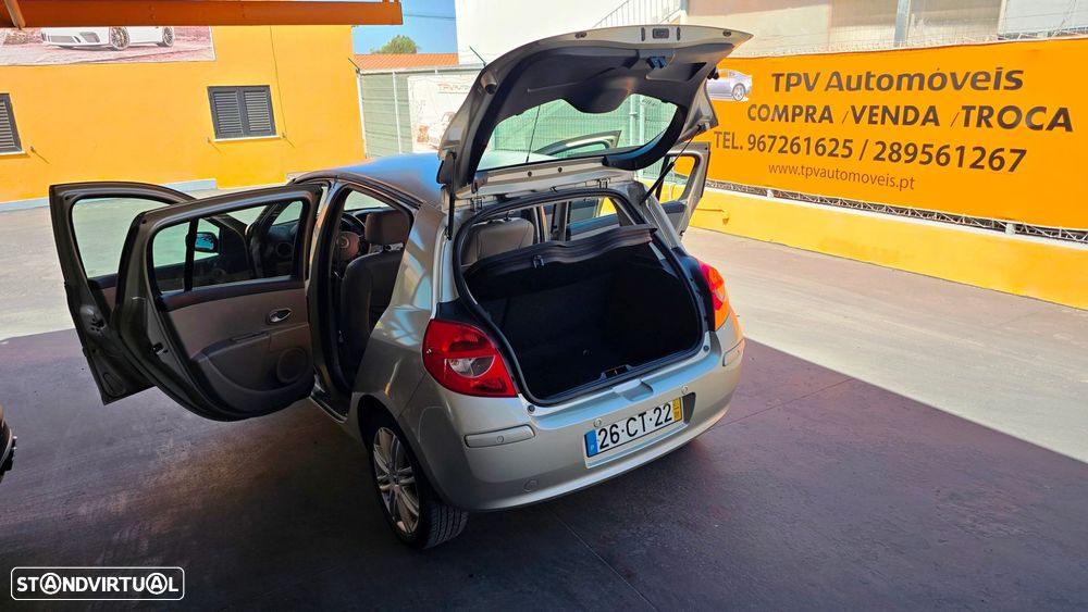 Renault Clio 1.6 16V Initiale Aut. - 10