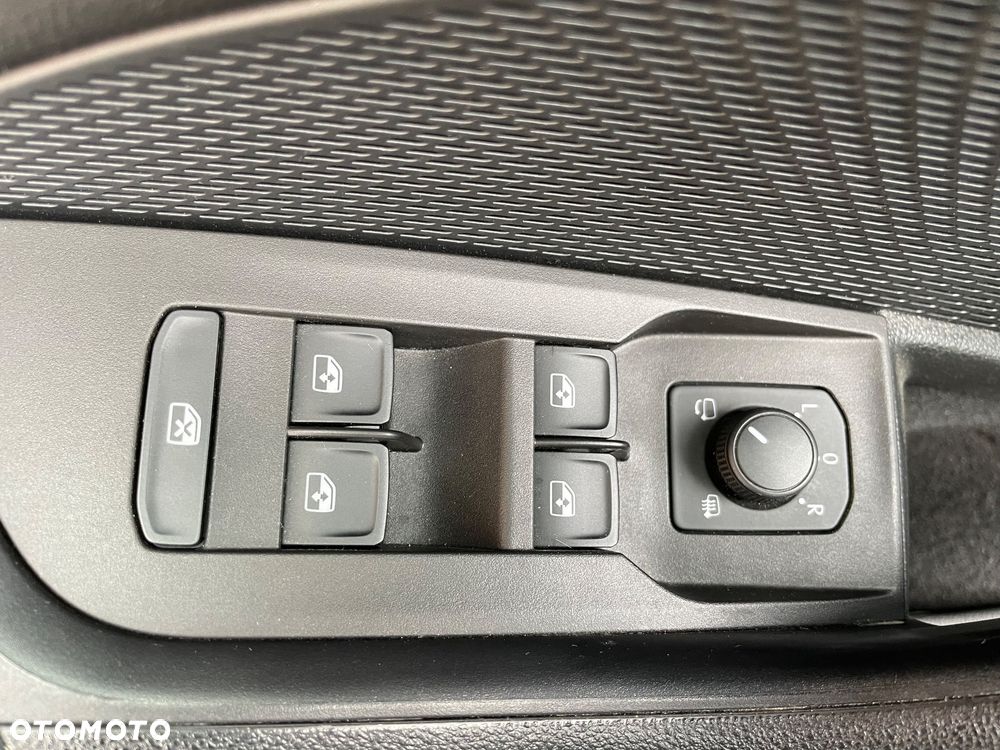 Skoda Octavia 2.0 TSI 4x4 Sportline DSG - 29