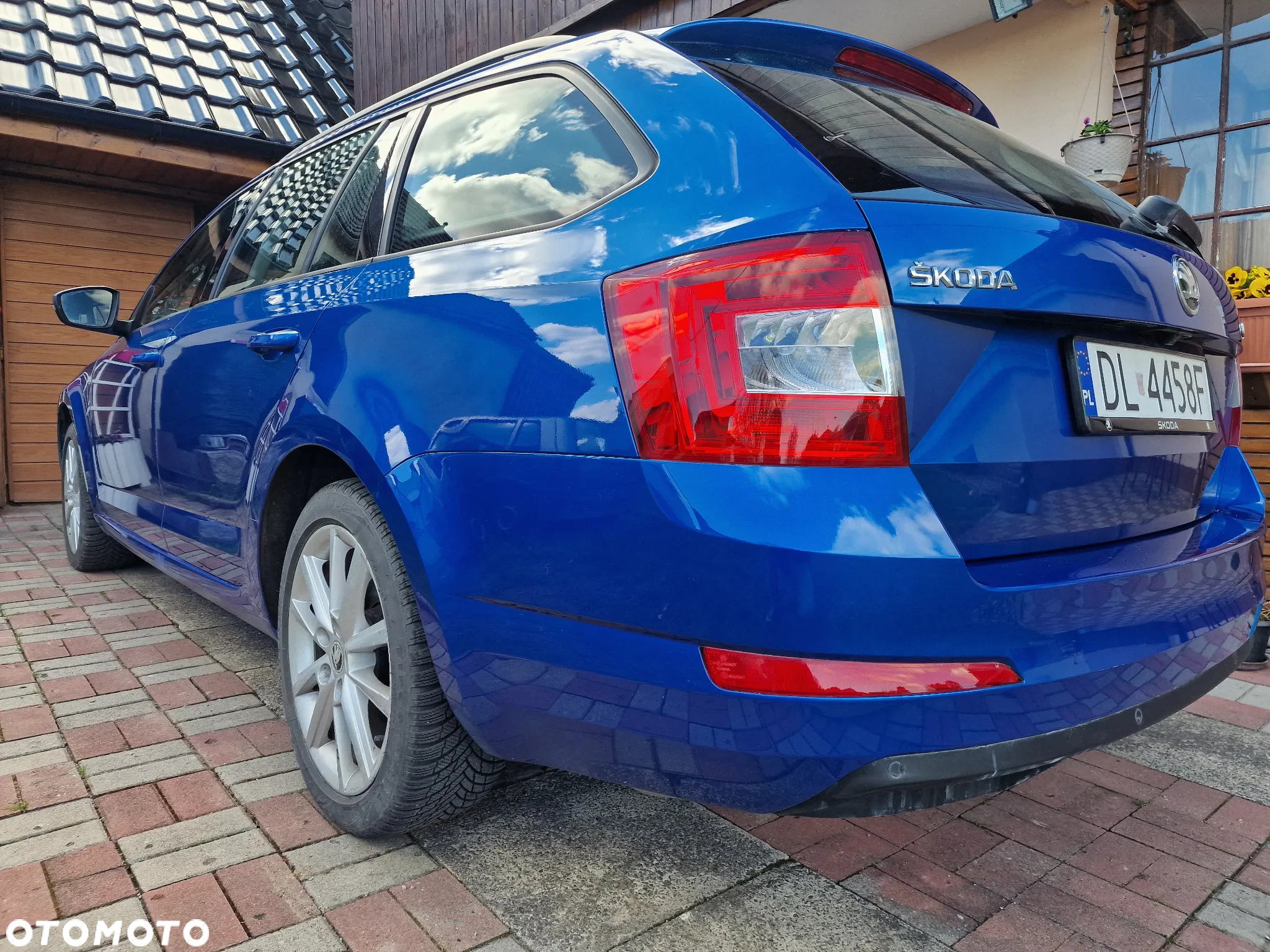 Skoda Octavia 2.0 TDI 4x4 Style DSG - 3