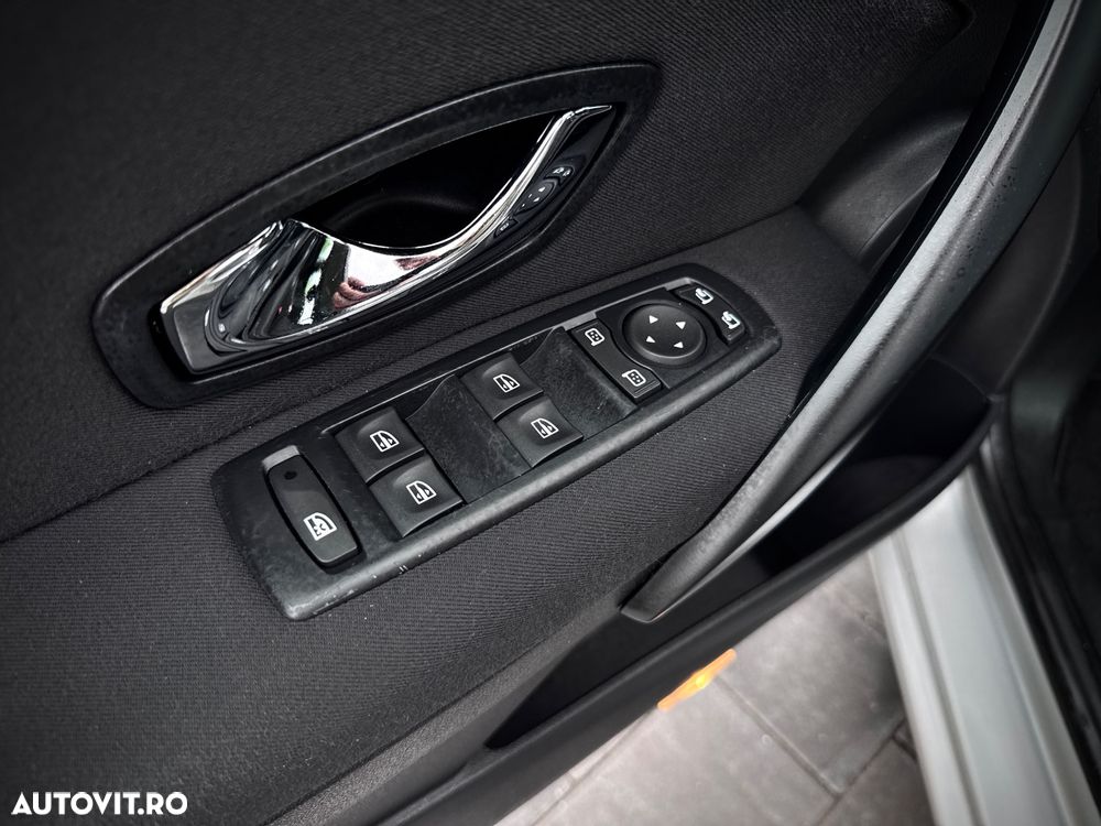 Renault Megane ENERGY dCi 110 Start & Stopp LIMITED - 25