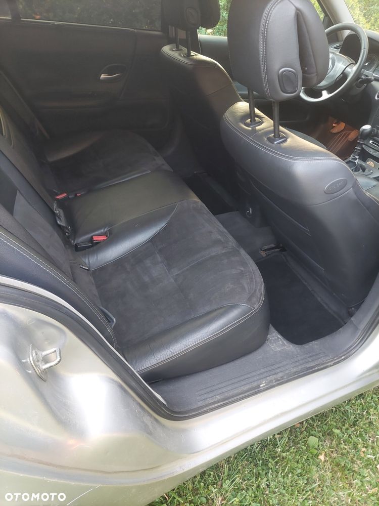 Renault Laguna - 8
