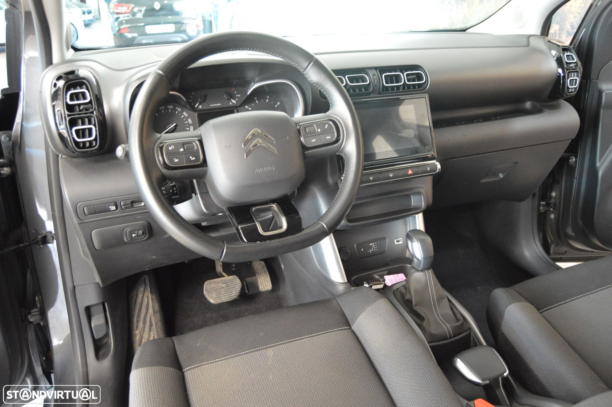 Citroën C3 Aircross 1.5 BlueHDi Shine EAT6 S&S - 27