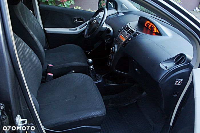 Toyota Yaris 1.0 VVT-i Edition - 18