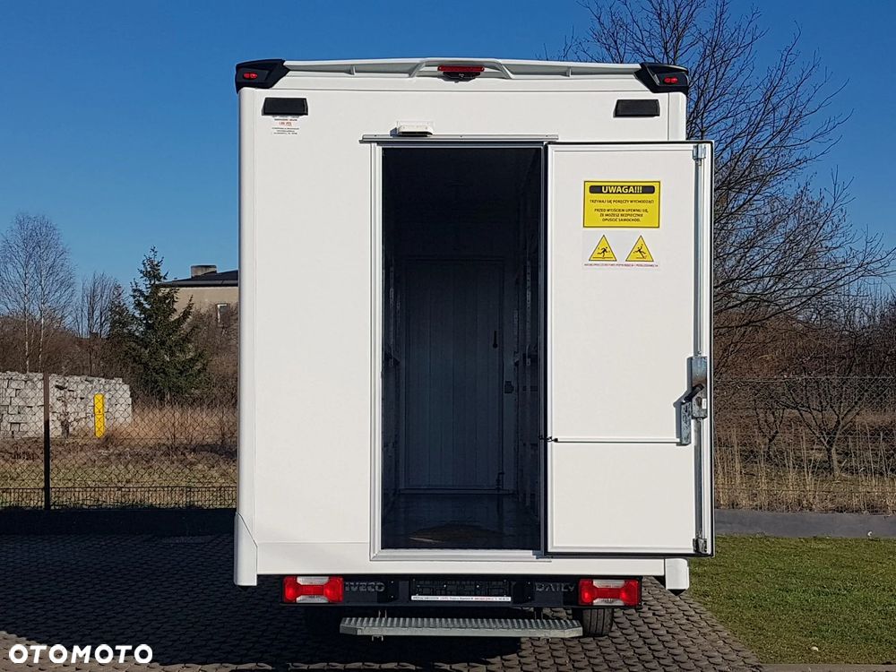 Iveco DAILY KONTENER NISKOPODŁOGOWY 4,43x2,23x2,42 SKLEP FOODTRUCK BAR KLIMA KONIOWÓZ KAMPER - 5