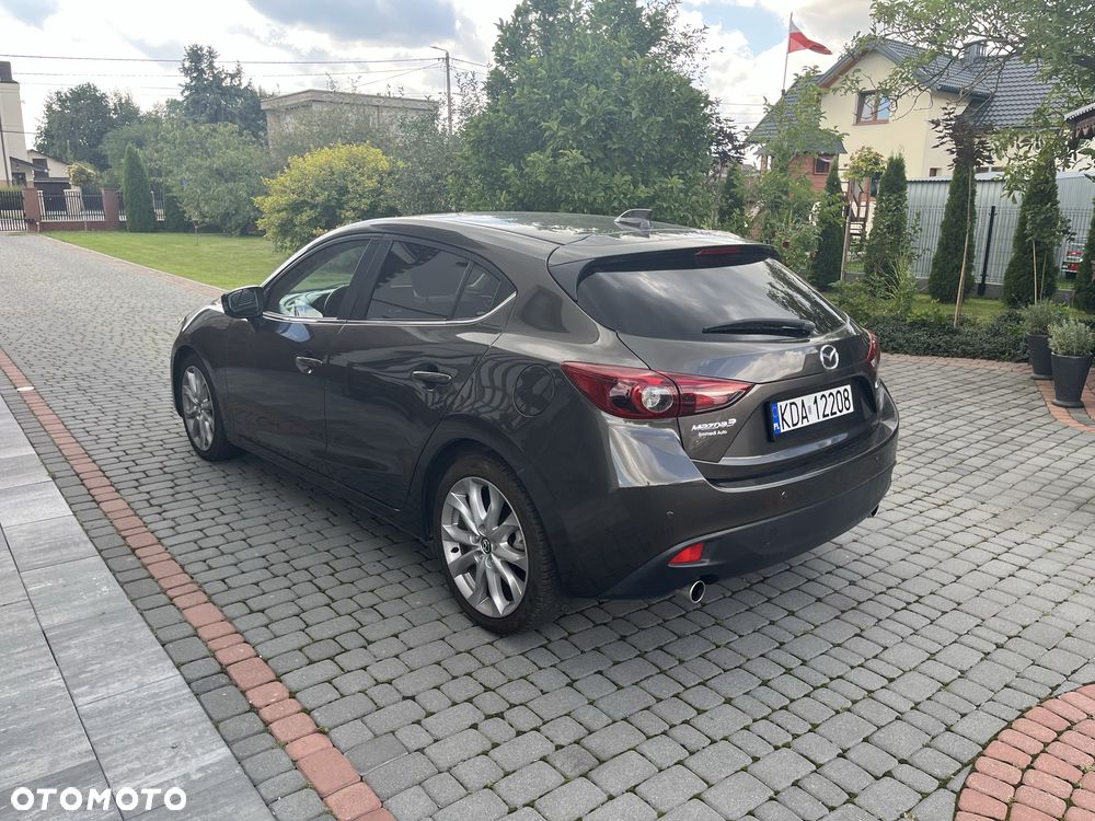 Mazda 3 - 4
