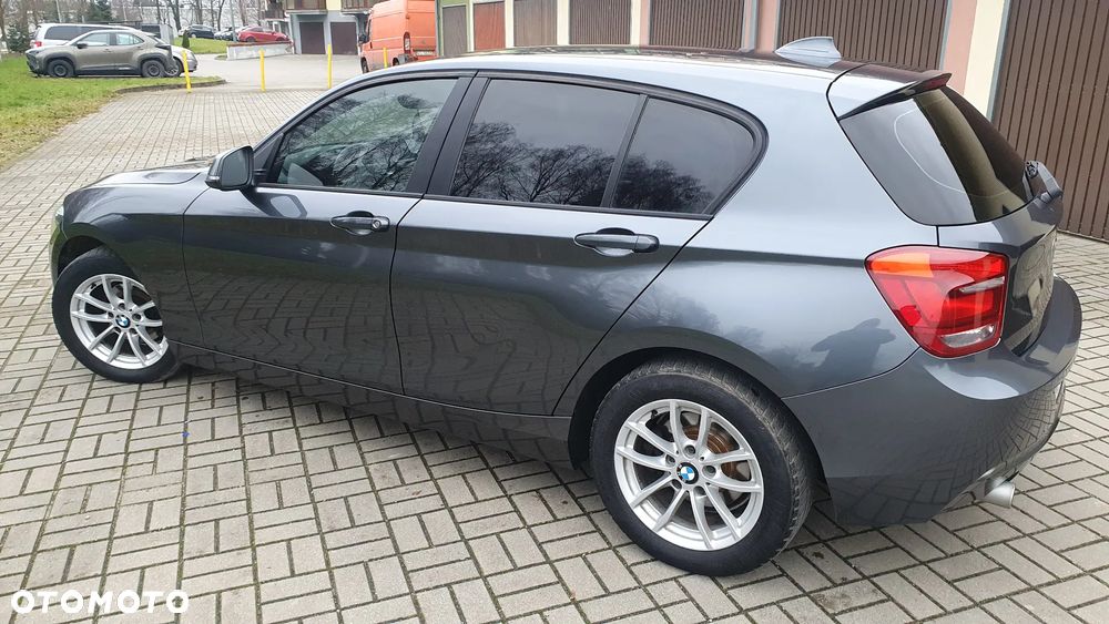 BMW Seria 1 116d DPF Edition Sport - 2