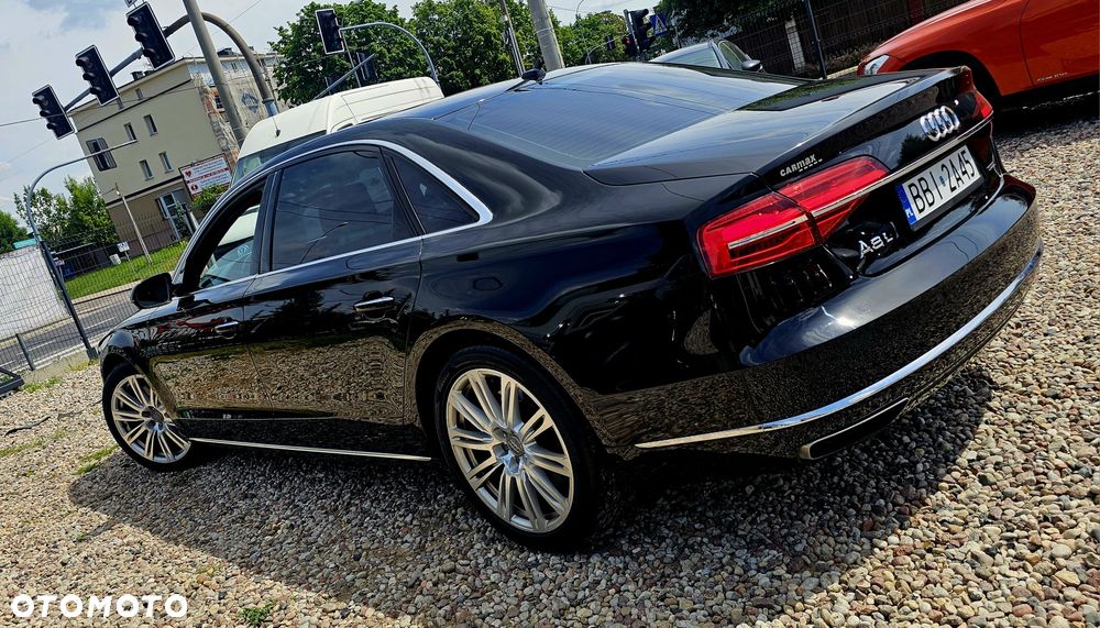 Audi A8 - 3
