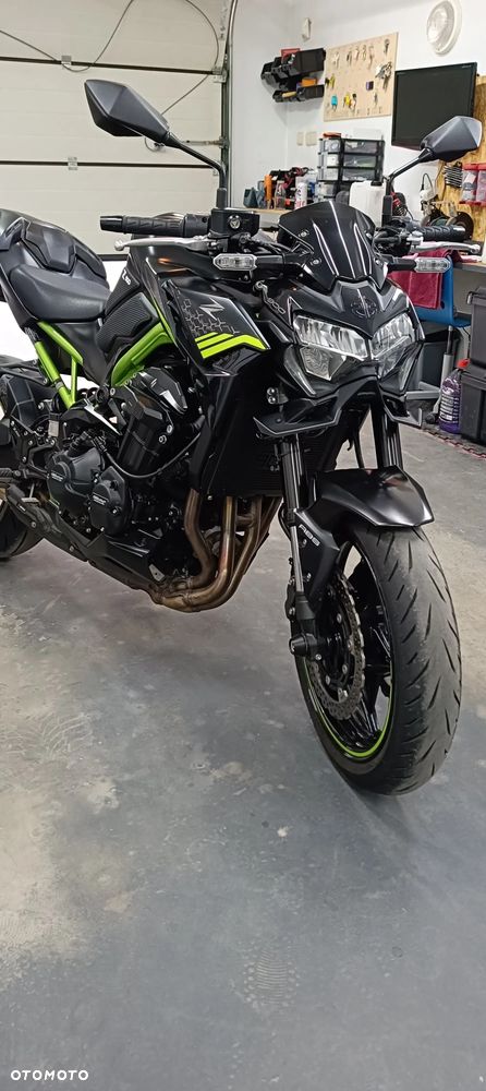 Kawasaki Z 900 - 23