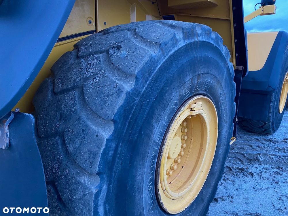 Volvo L150G, WAGA W ŁYŻCE, z NIEMIEC, SERWISOWANA W VOLVO, SUPER UTRZYMANA - 24