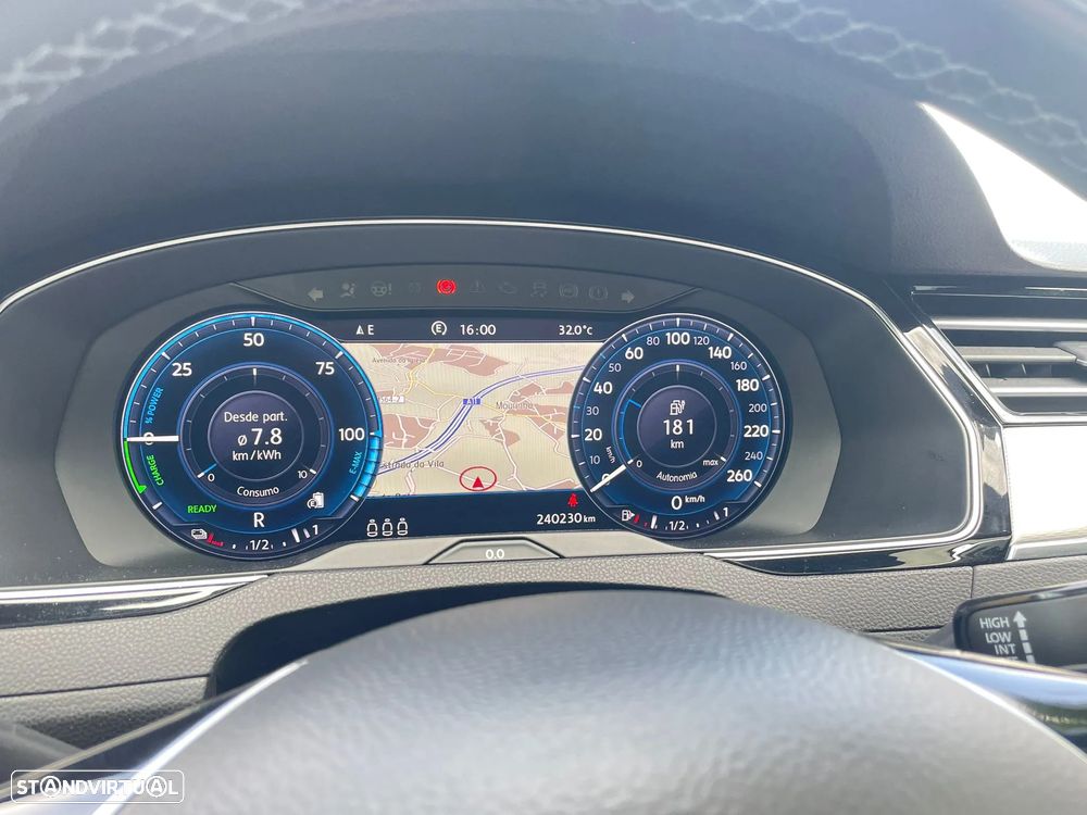 VW Passat Variant 1.4 TSI Plug-In-Hybrid DSG GTE - 12