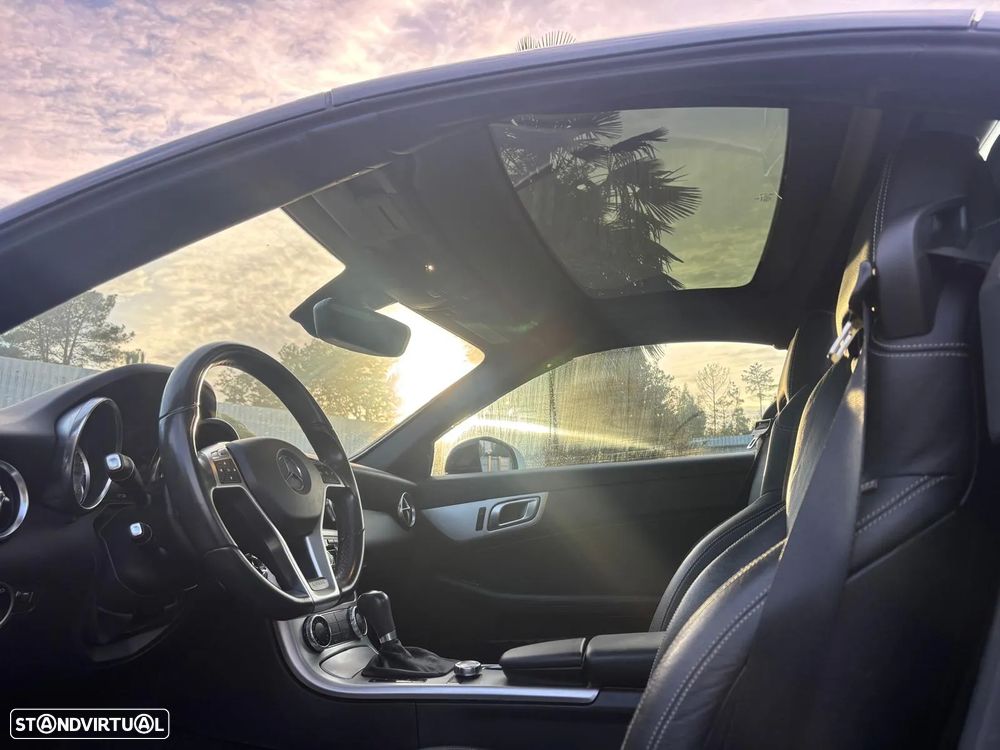 Mercedes-Benz SLK 200 Kompressor Auto Sport Edition - 22