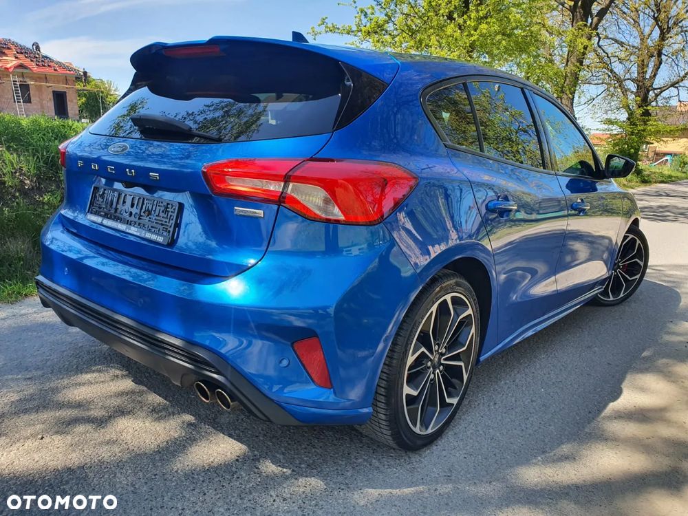 Ford Focus 1.5 EcoBlue Start-Stopp-System ST-LINE - 9
