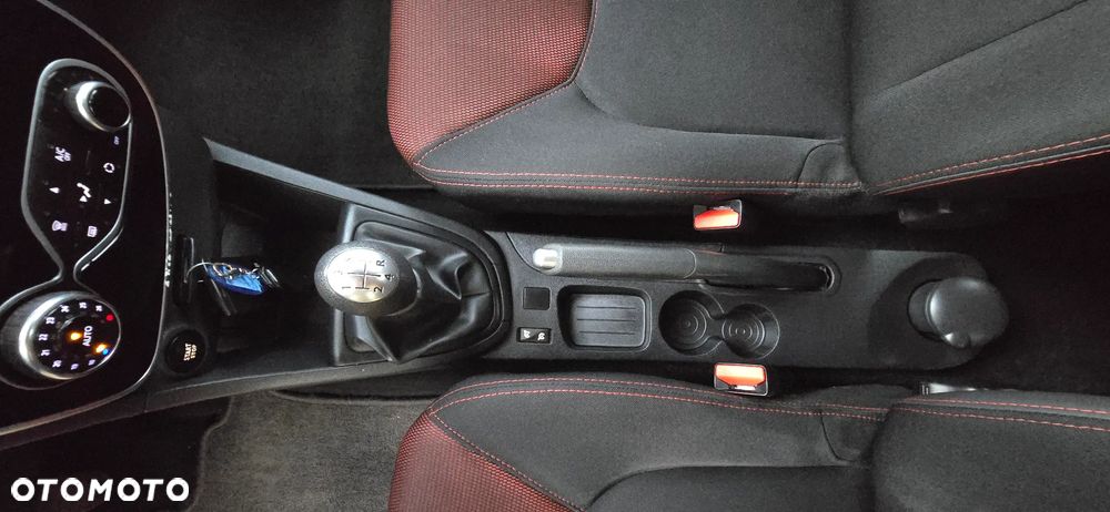 Renault Clio Energy TCe 90 Start & Stop Expression - 32