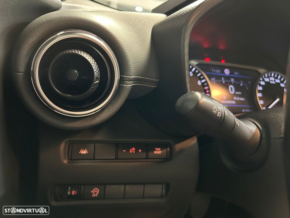 Nissan Juke 1.0 DIG-T N-Connecta - 41