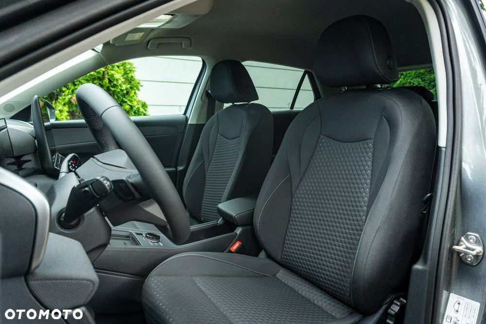 Volkswagen T-Roc - 18