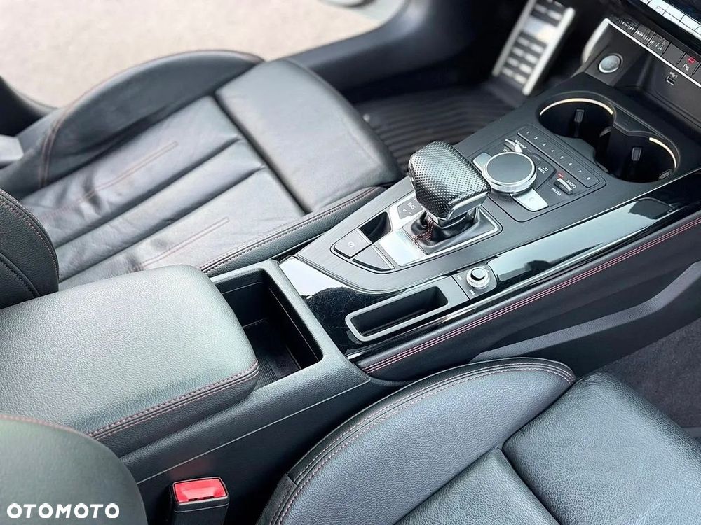 Audi A4 Limousine 2.0 TFSI quattro S tronic sport - 31