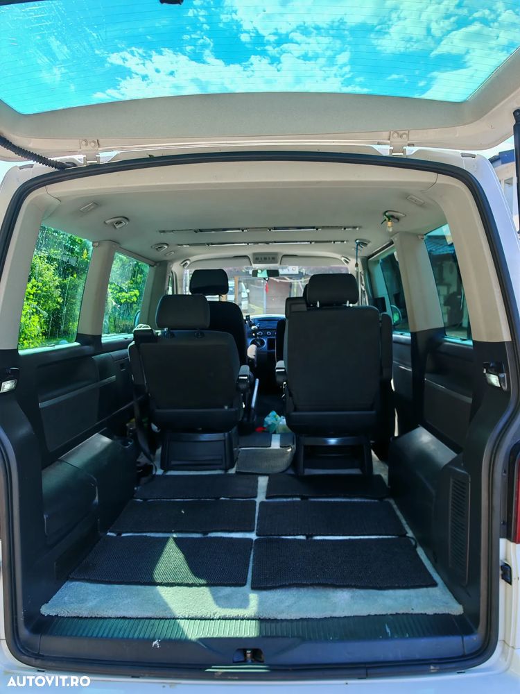 Volkswagen Multivan - 6