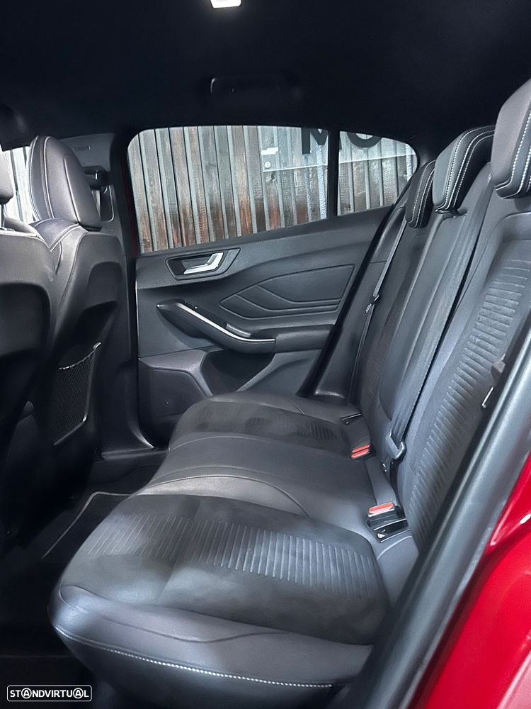 Ford Focus 2.3 EcoBoost ST3 - 7