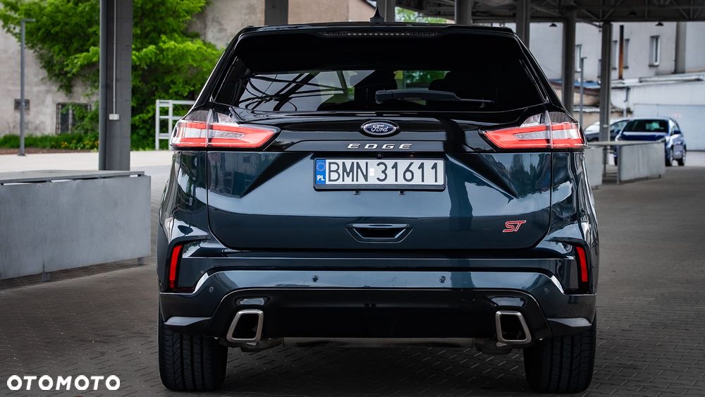 Ford Edge - 8