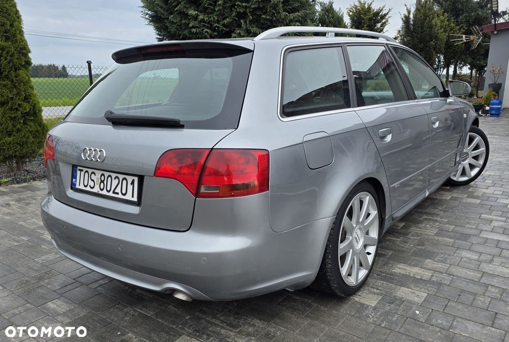 Audi A4 Avant - 4
