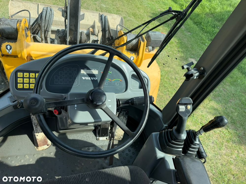 Volvo L45B - 5