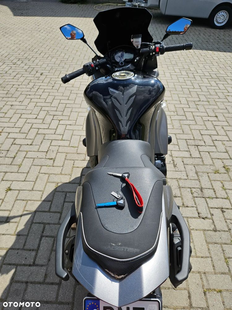 Kawasaki Ninja 1000 SX - 6