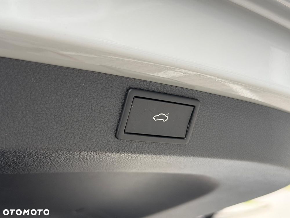 Skoda Karoq 1.5 TSI ACT 4x2 Sportline DSG - 32