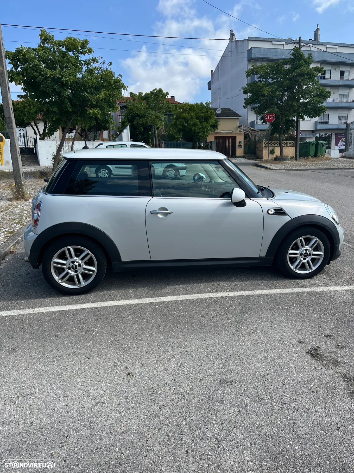 MINI 3 Portas Cooper D - 3