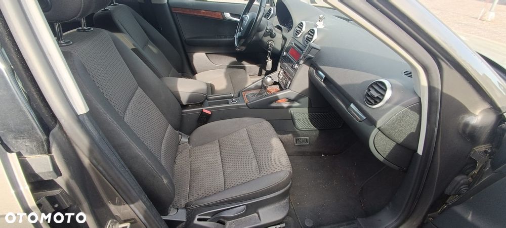 Audi A3 Sportback 1.4 TFSI S tronic Attraction - 17