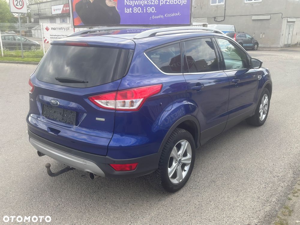 Ford Kuga 1.5 EcoBoost 2x4 Titanium - 24